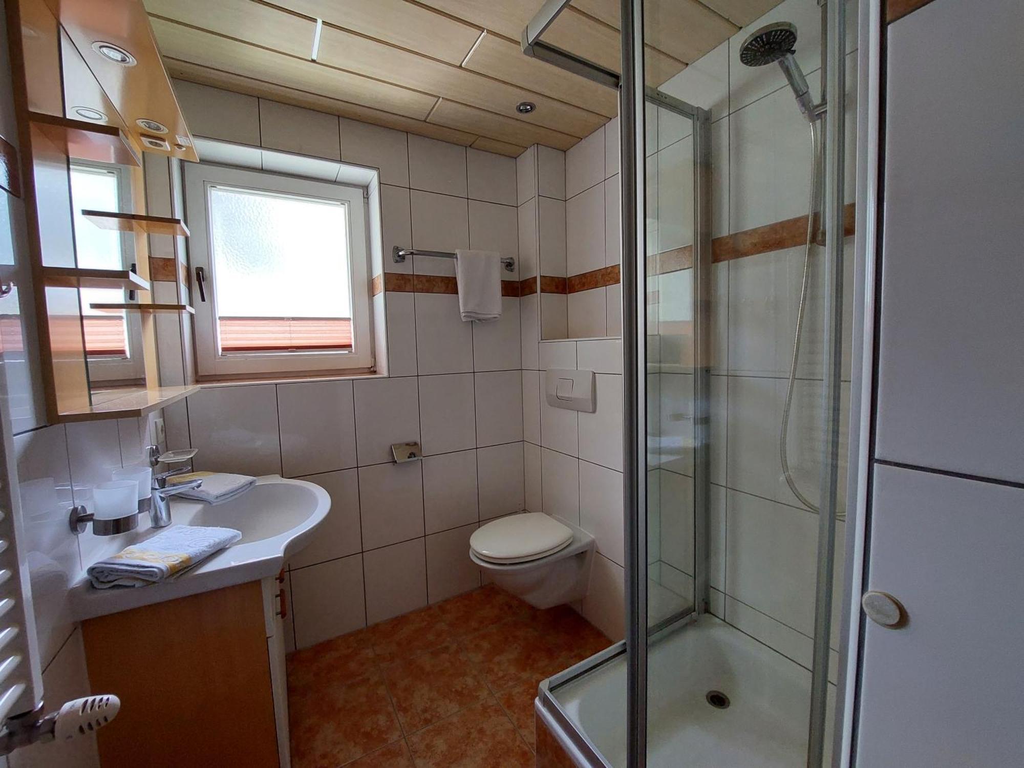 Haus Tanja Apartment Langenfeld Ngoại thất bức ảnh