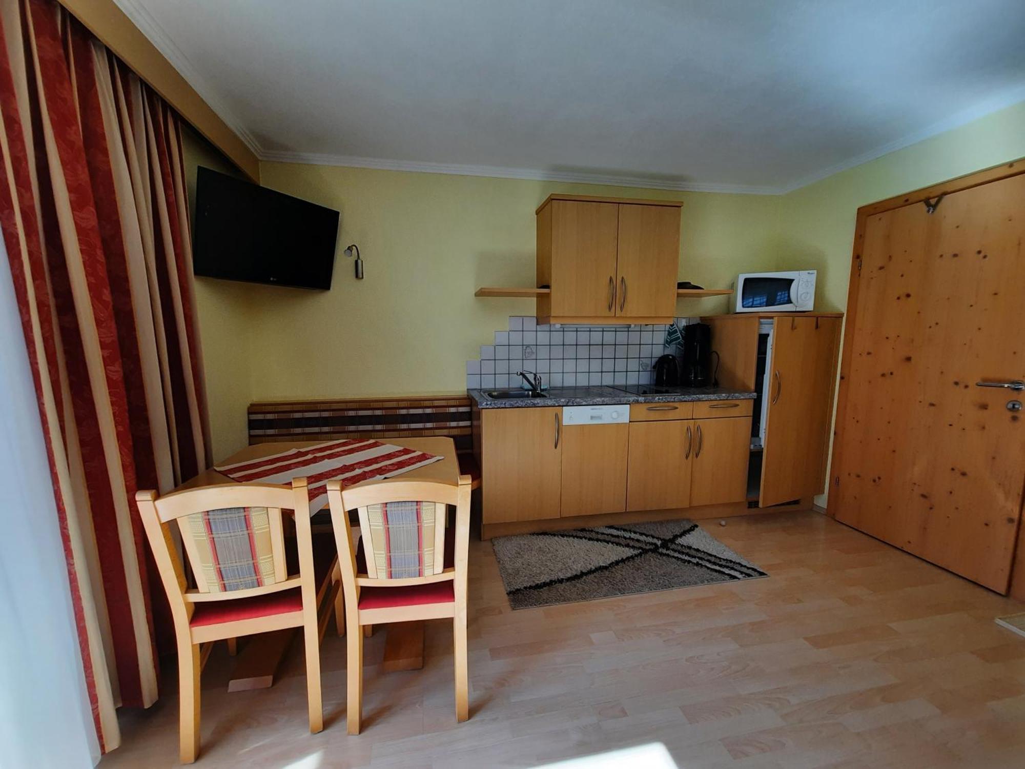 Haus Tanja Apartment Langenfeld Ngoại thất bức ảnh